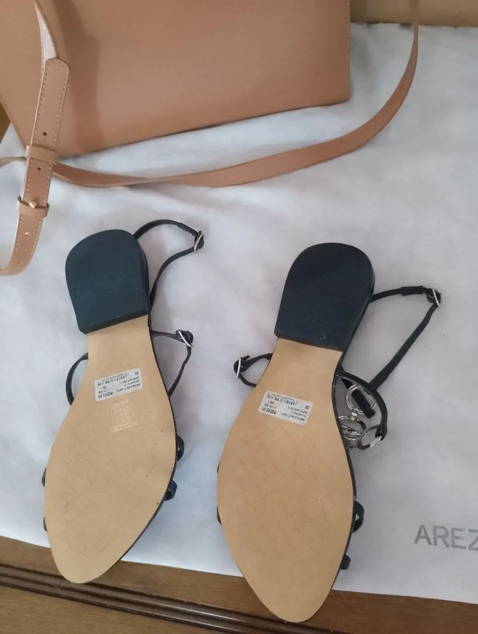 Bolsa e sandália Arezzo  - Foto 3
