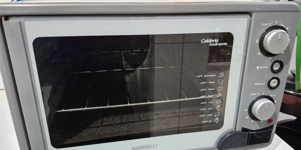 Forno elétrico 220V