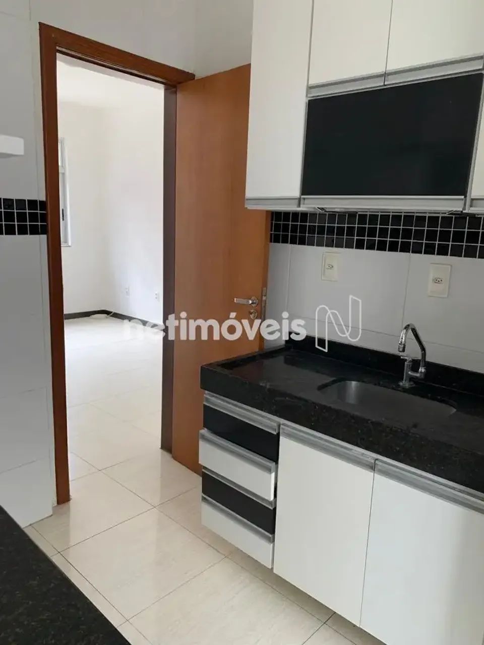 Apartamento 02 quartos com suíte, Cidade Nova!