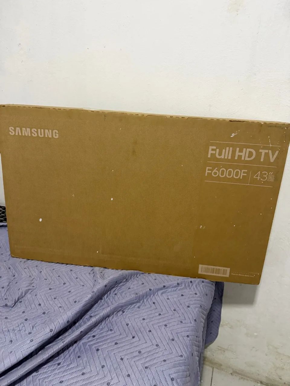 Tv Samsung 43 polegadas 1 ano de garantia. 