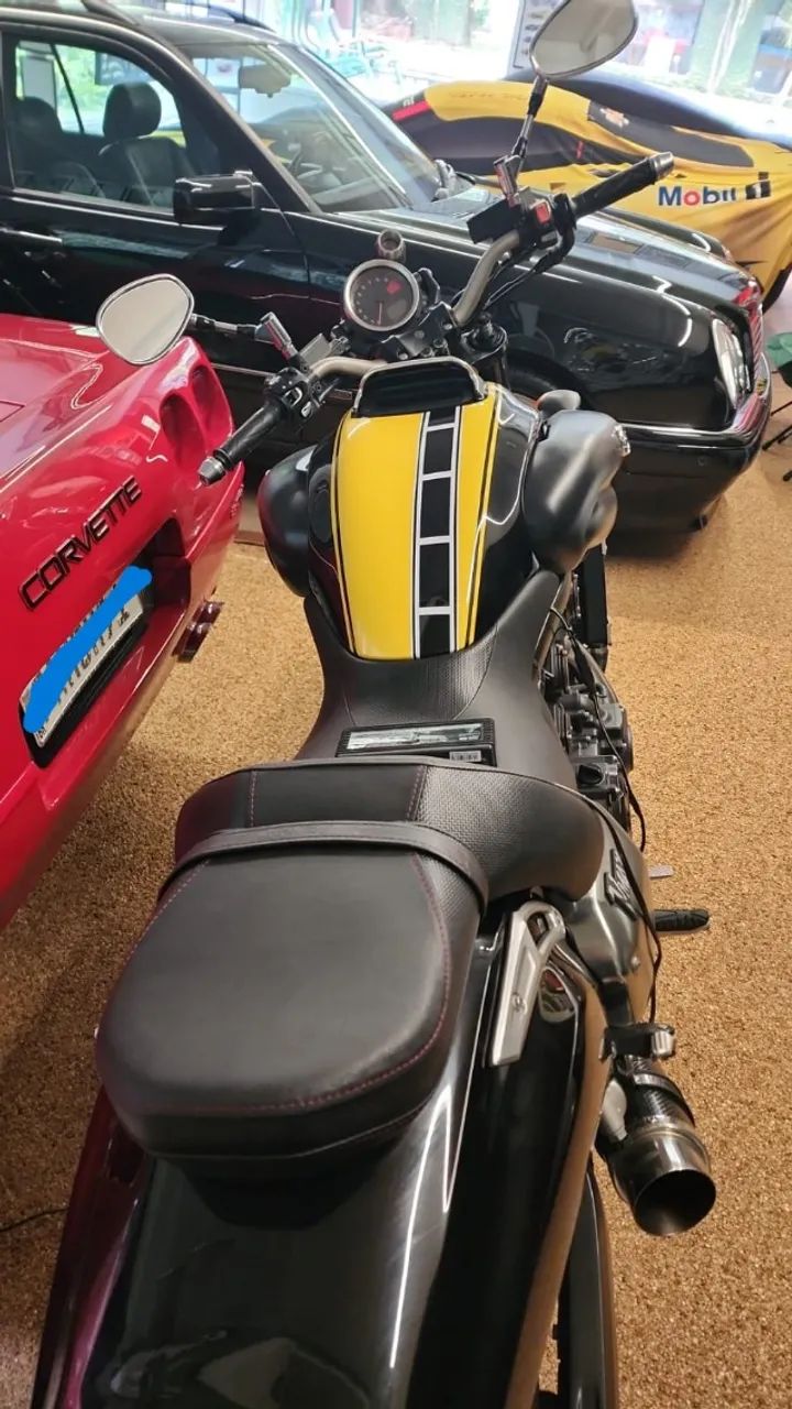 YAMAHA VMAX 1700 - Foto 4