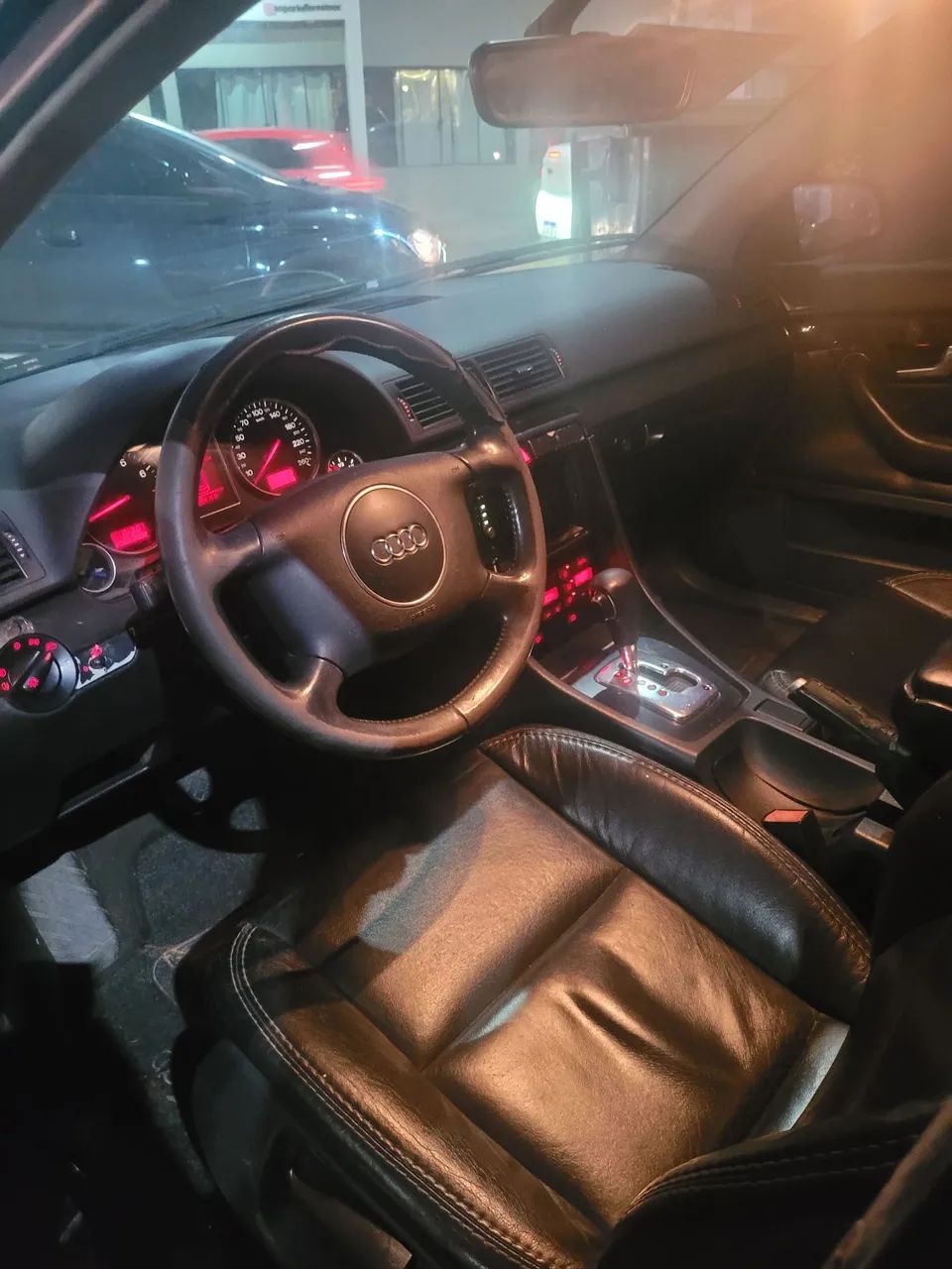 Audi A4 2.0 20V 130cv Multitronic 4P 2003 - Foto 3