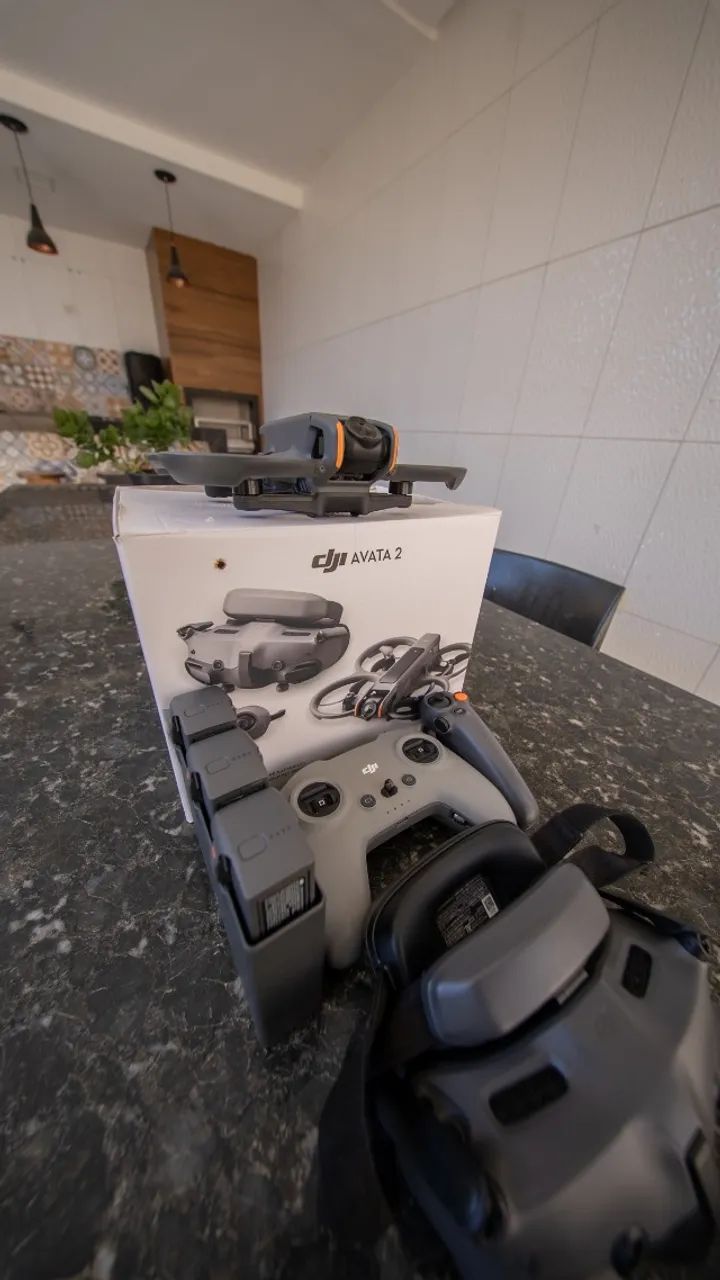 DJI AVATA 2 - FLY MORE COMBO COMPLETO + CONTROLE FPV 3