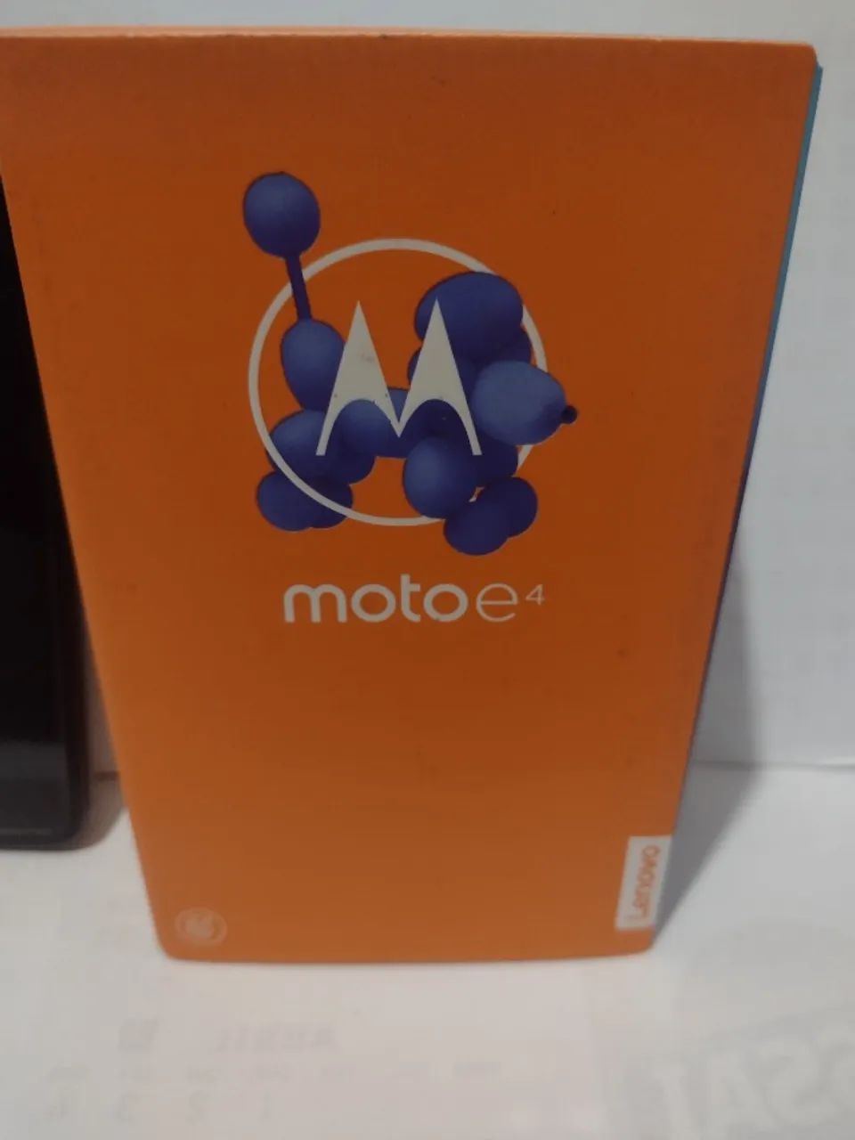 celular motorola e4 titanium - Foto 4