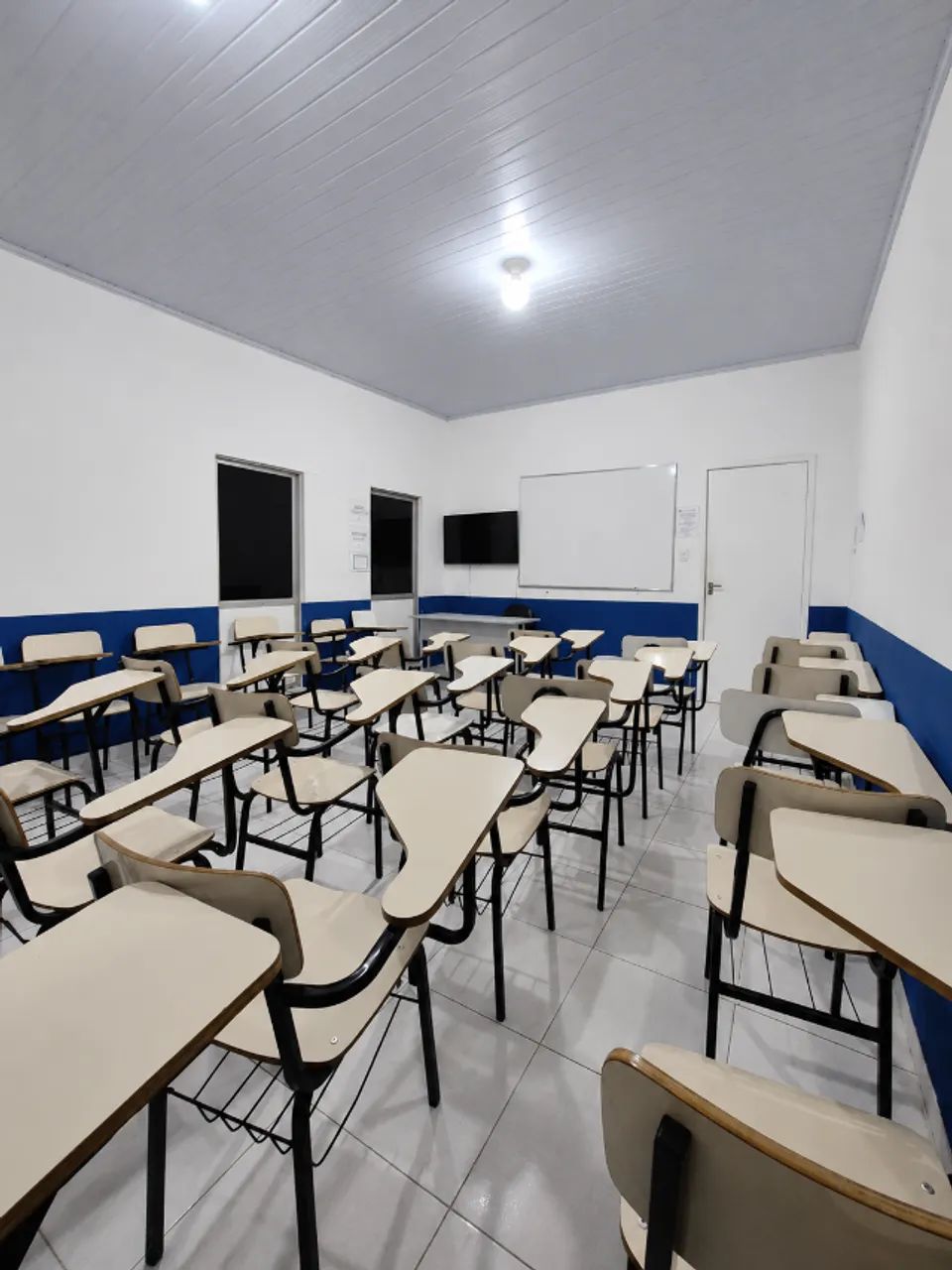 SALAS DE AULA DISPONÍVEIS PARA LOCAÇÃO! - Foto 2