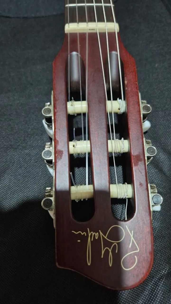 Godin Multiac Nylon Encore 中古美品 Godin Multiac Nylon Encore. - Instrumentos musicais - Taguatinga
