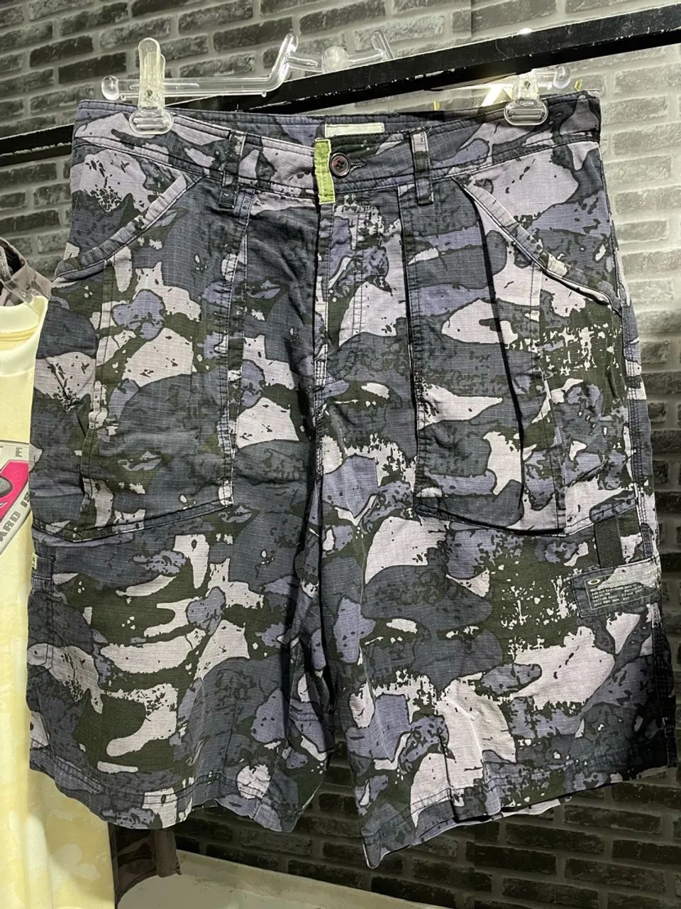 Bermuda night camo Oakley
