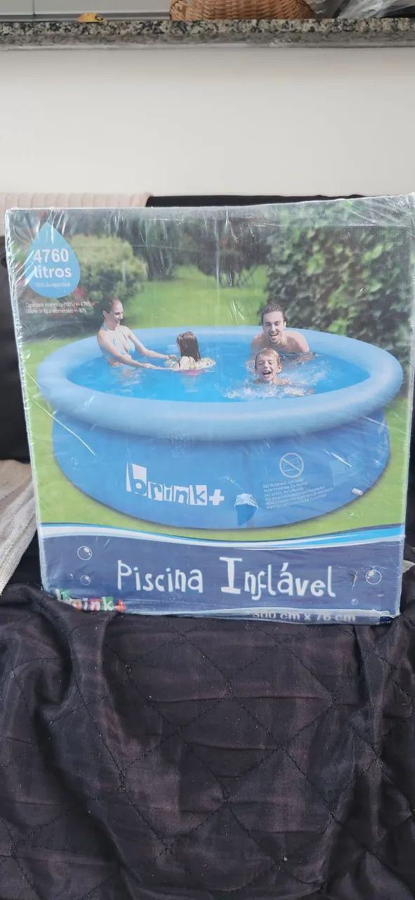 Piscina Inflável - Grande e Nova. 