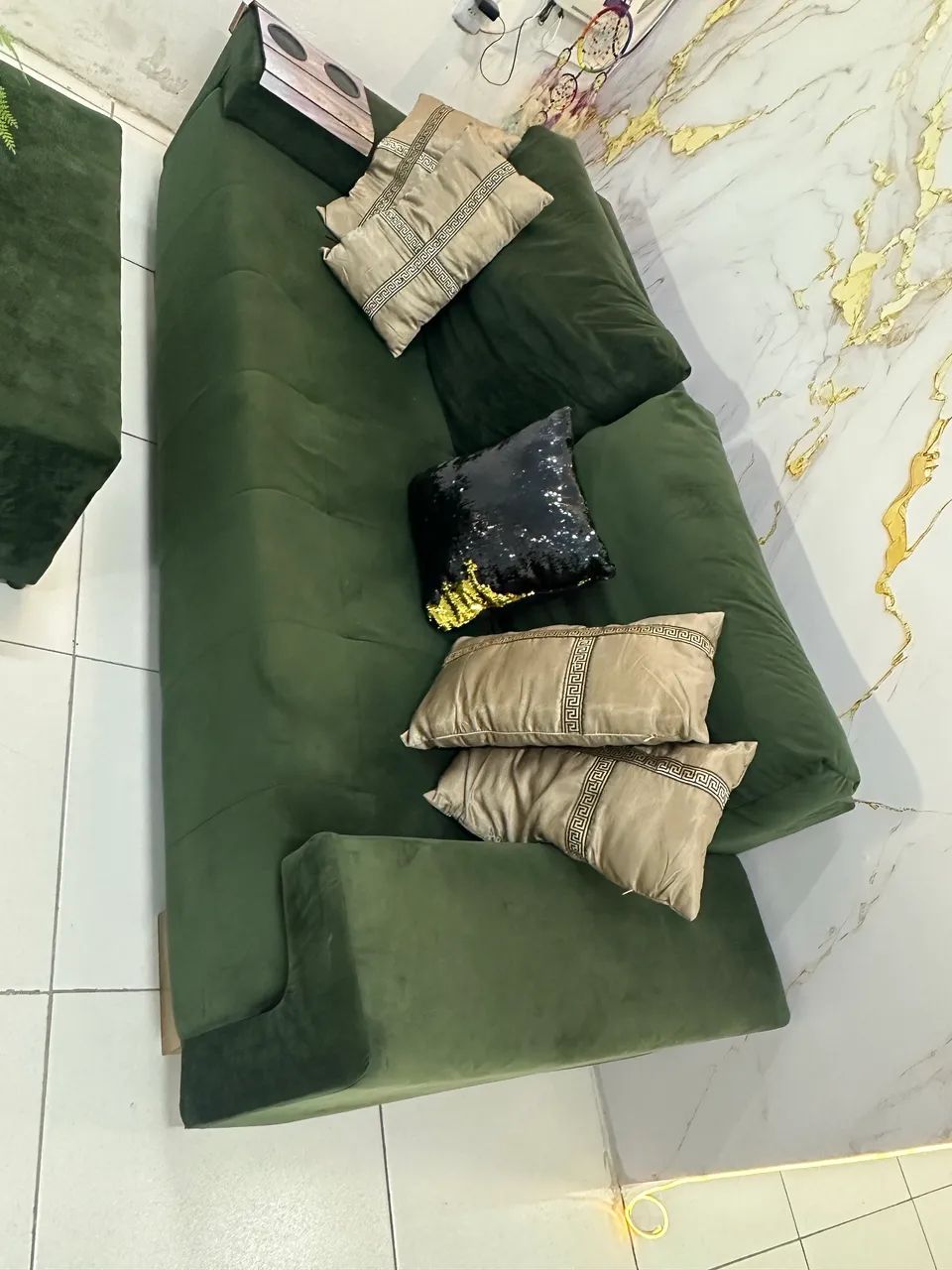 Sofa 4 lugares mas Puff - Foto 2