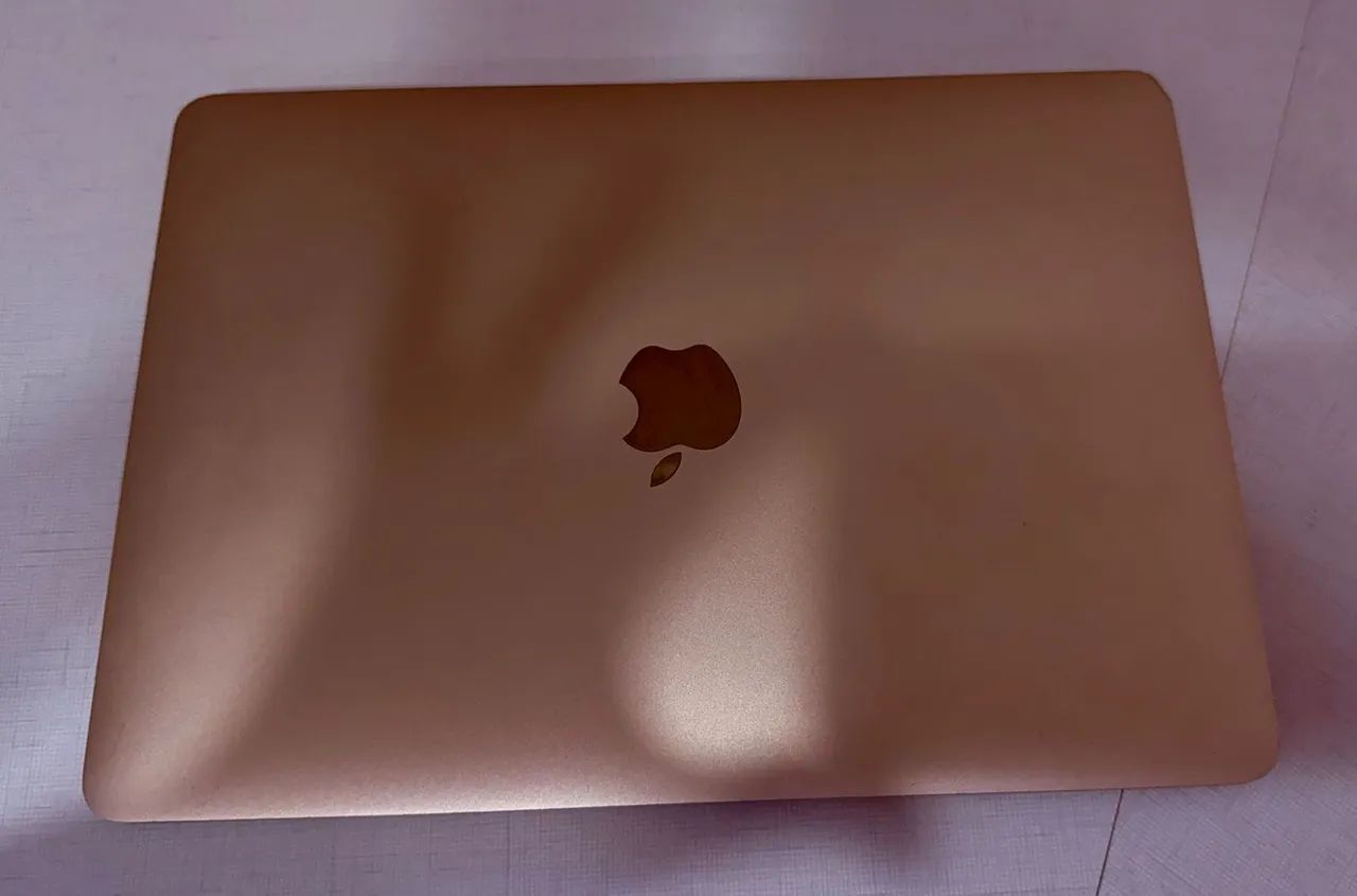 VENDO - MACBOOK 