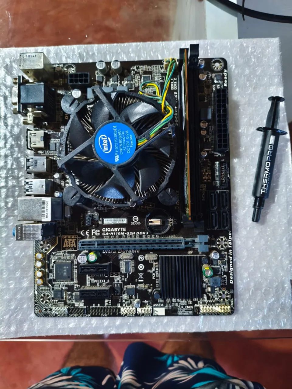 Placa Mãe Gigabyte H110M e Intel Core i3 7100