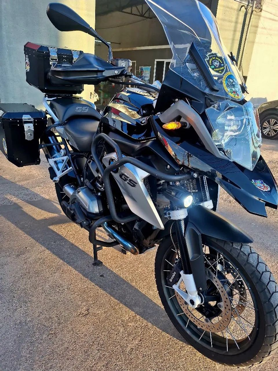 BMW GS1200 TRIPLE BLACK EQUIPADA BAIXO KM