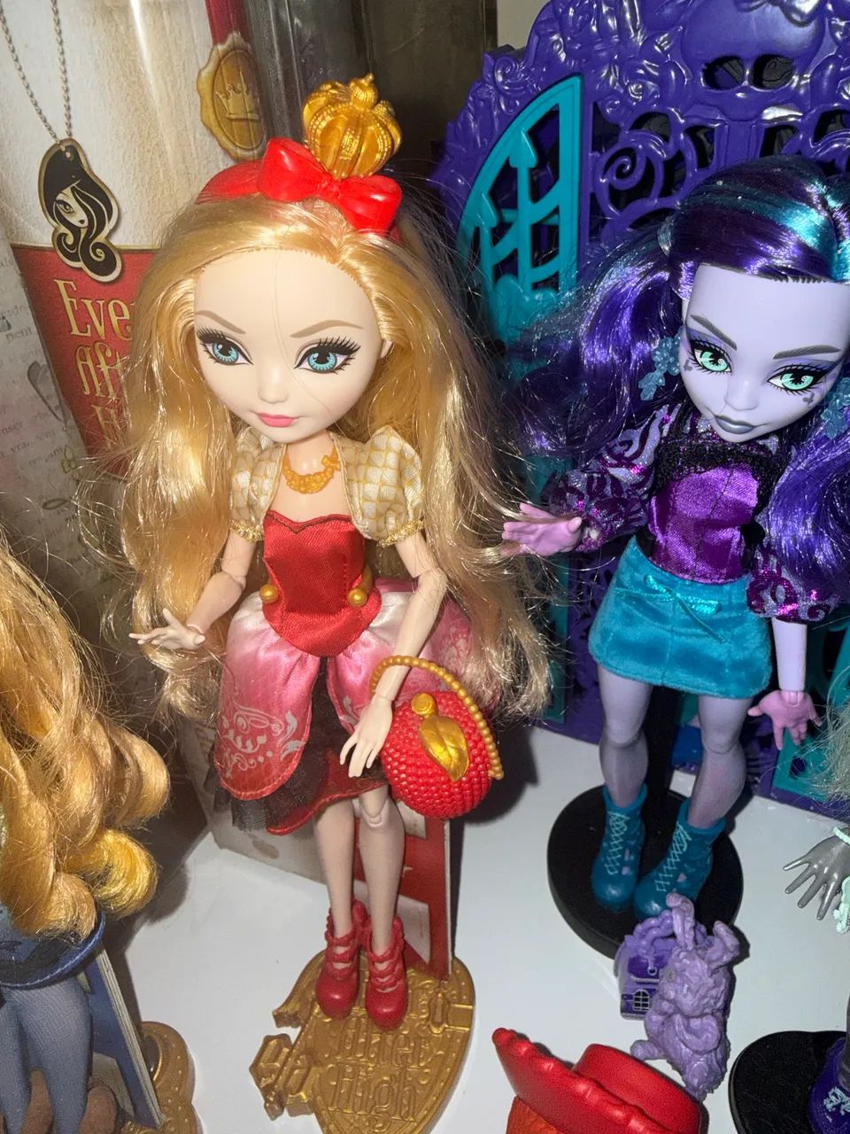Apple white ever after high com caixa