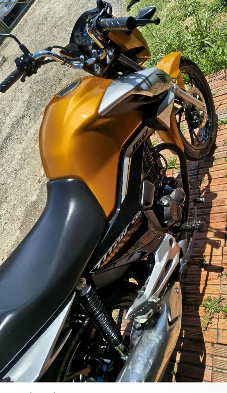 Titan 160 