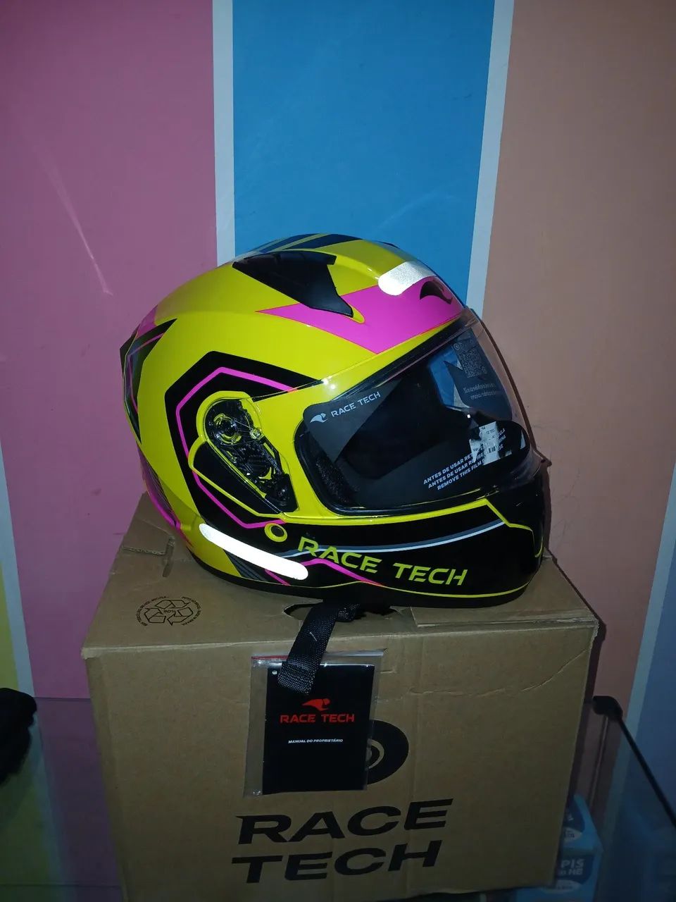 Capacete race tech