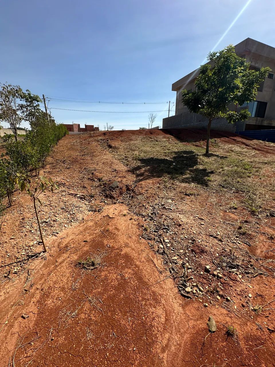 UM TERRENO DIFERENTE DENTRO DO VILLAGE MANACÁ - Foto 2