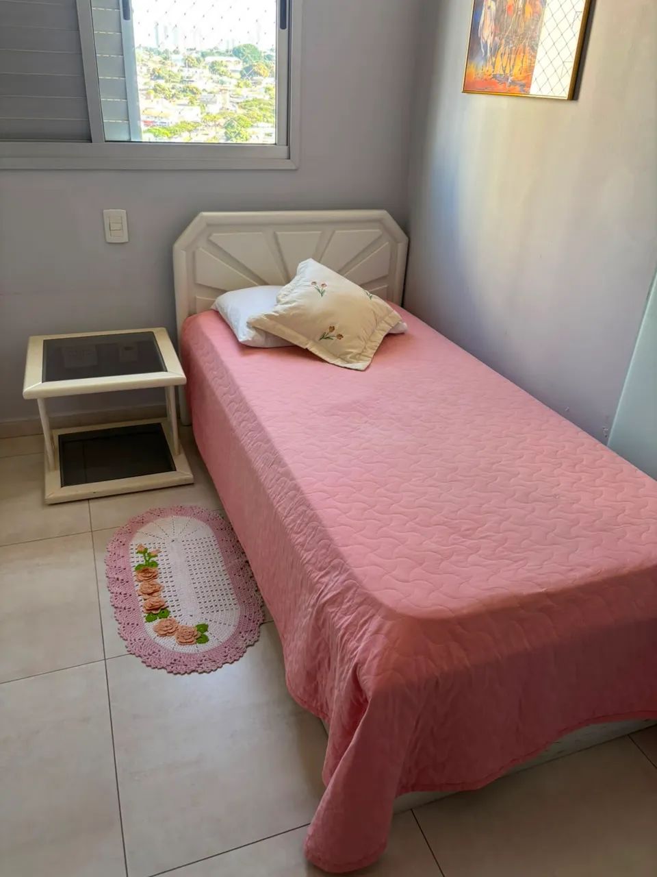 Jogo de quarto cama de solteiro com colchão e criado  - Foto 2