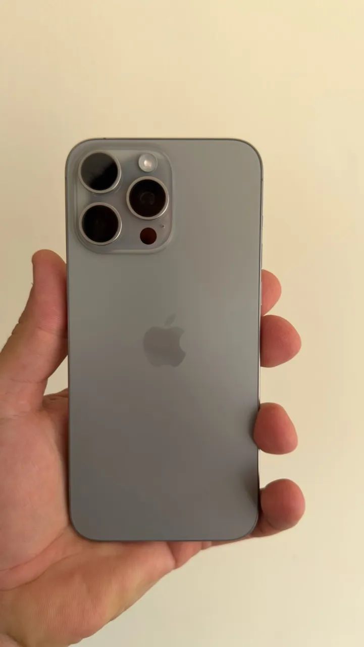 iPhone 15 pro Max  super novo 
