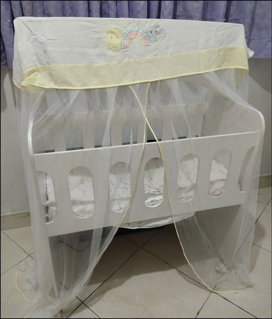 Mini berço com colchão 