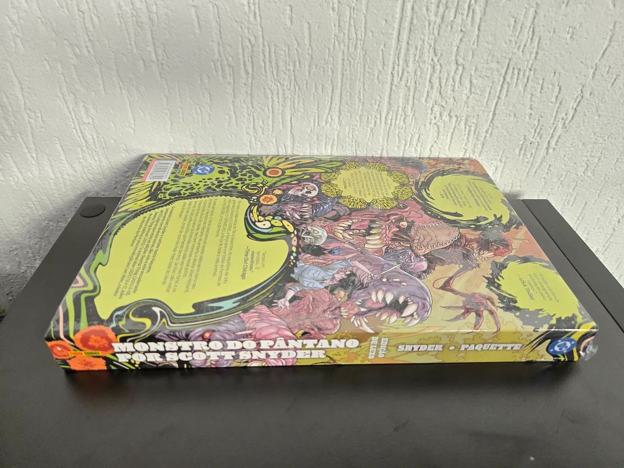 Monstro do Pântano (Por Scott Snyder)edição de luxo lacrada - Foto 3