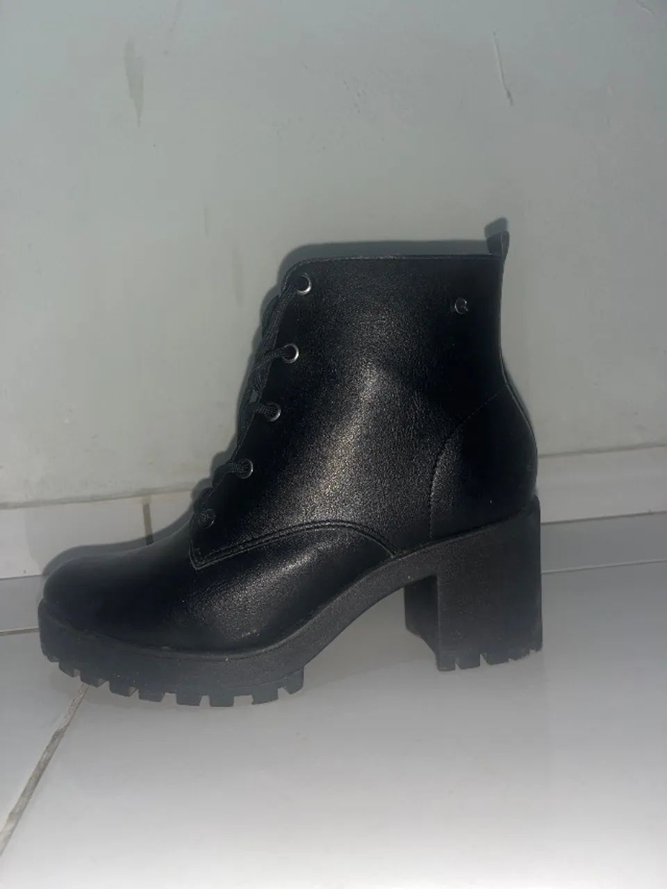 Bota de Salto Ramarim - Seminova  - Foto 2