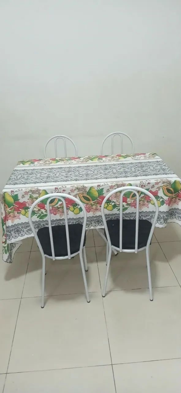 mesa de jantar ou churrasco