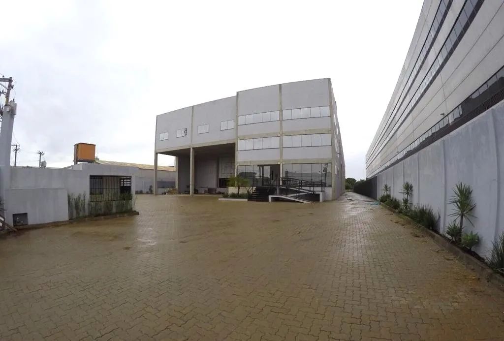 Galpão para alugar com 3500m²