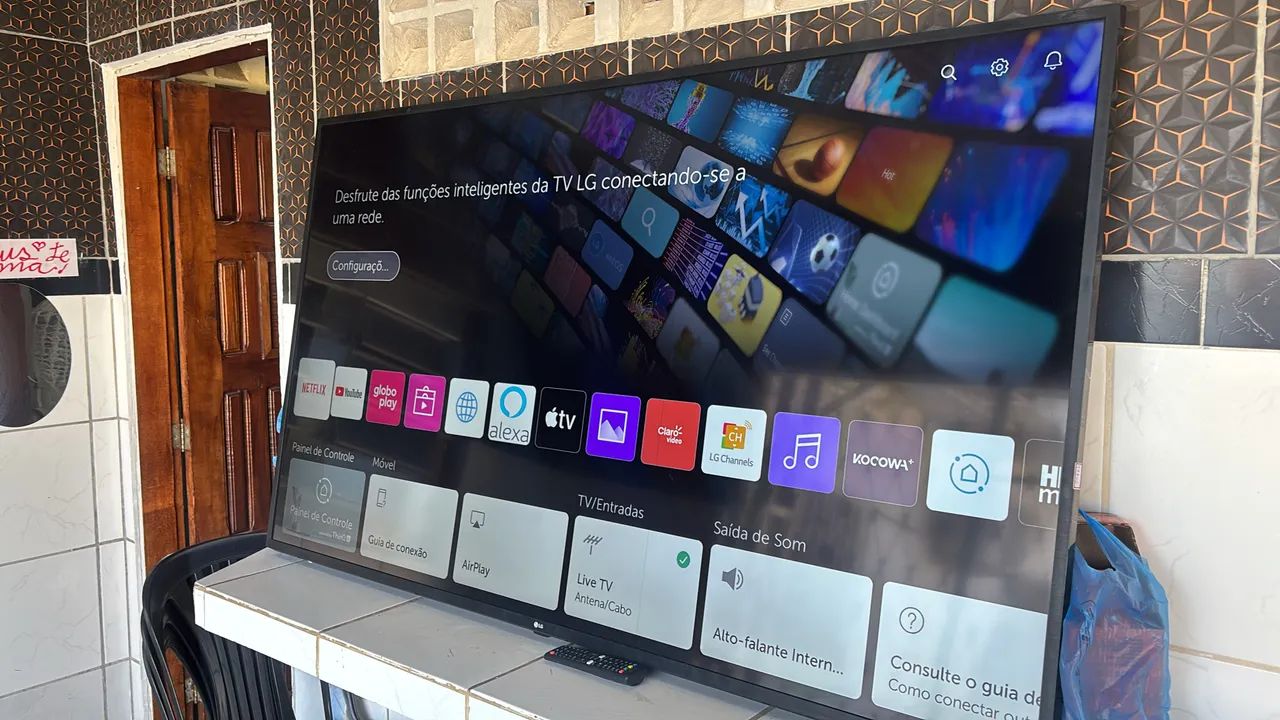 Smart TV LG 70 polegadas 8K  - Foto 2