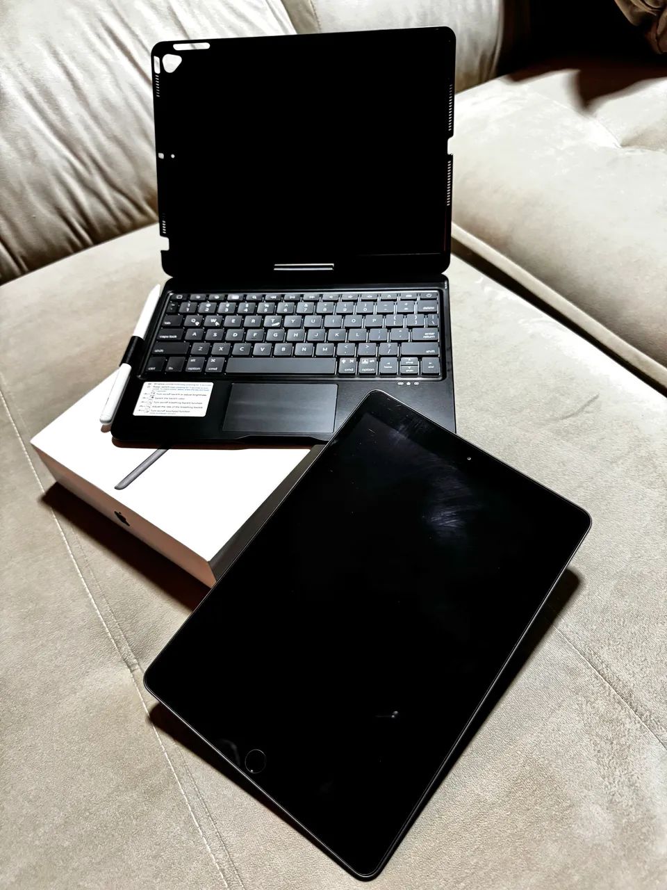 iPad 8 128gb + acessórios 