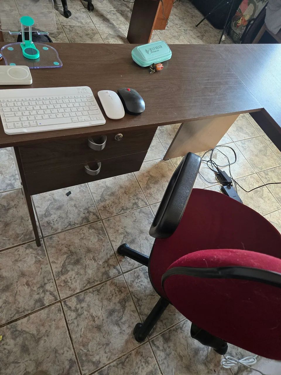 Mesa de Escritório em L - Ótimo Estado - Foto 2