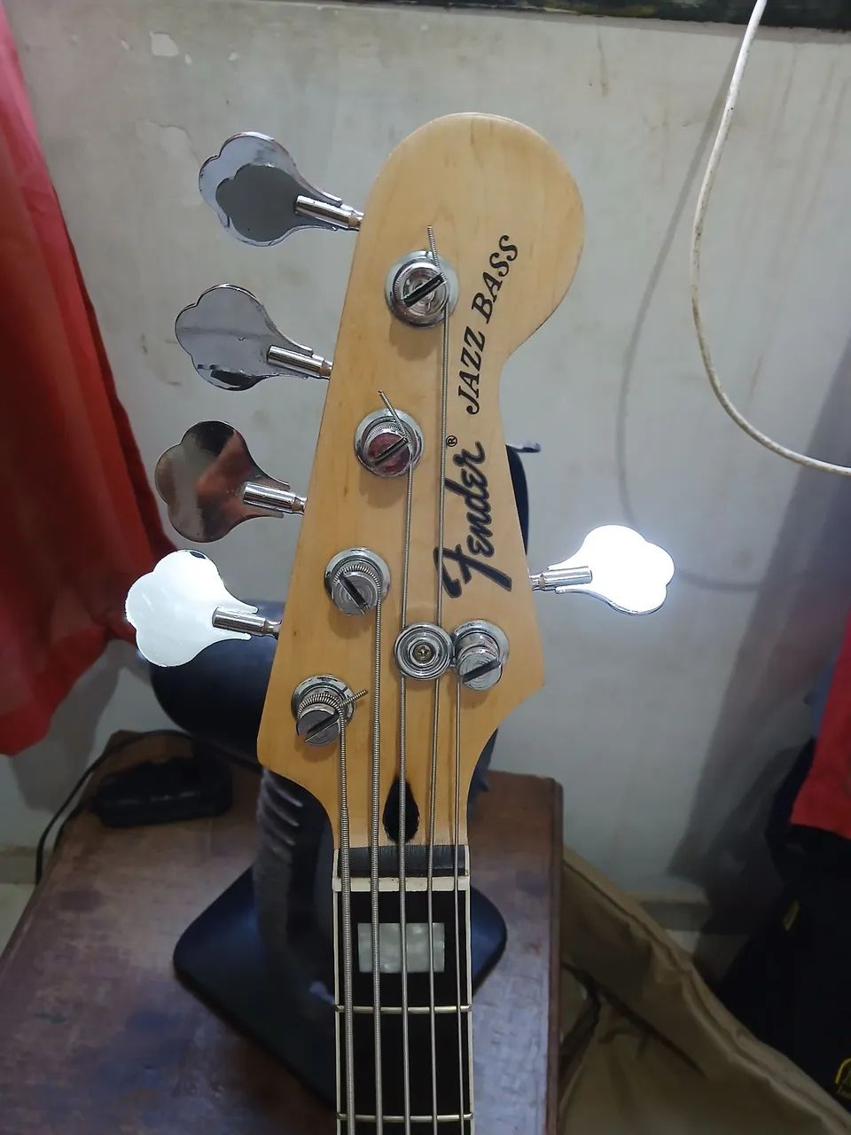 Baixo Fender - Foto 4