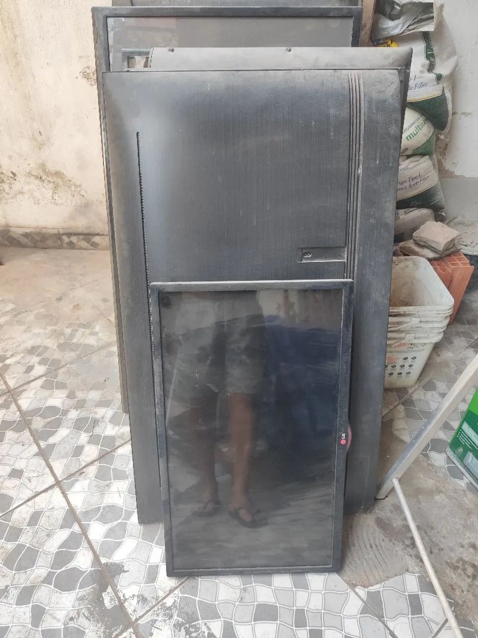 Lote de 13 smart tvs  diversas polegadas  - Foto 2
