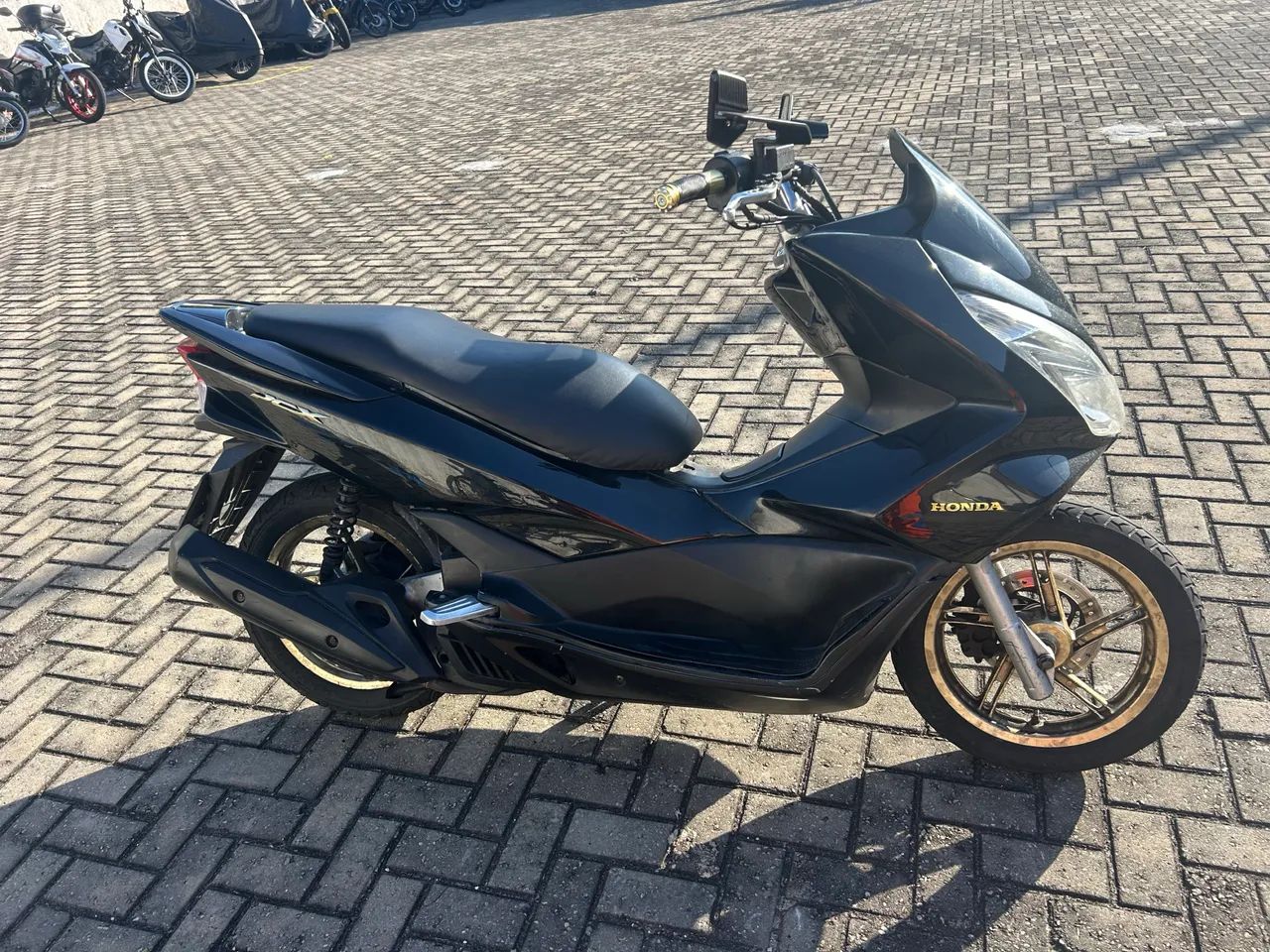 HONDA PCX DLX 2016 - Foto 2