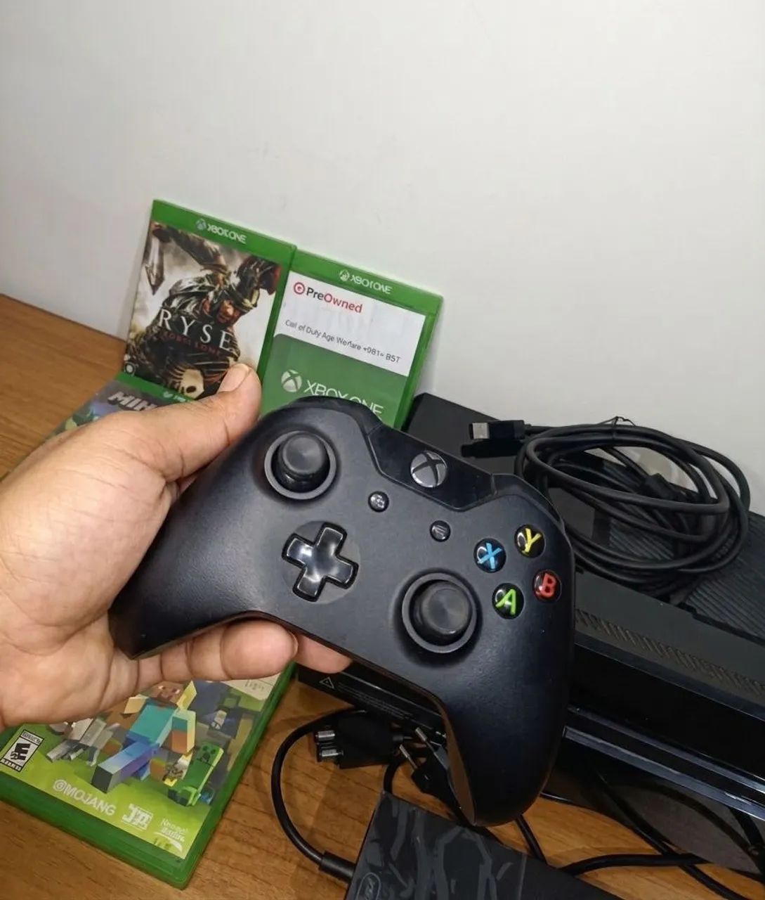 Xbox One com Kinect e 6 Jogos - Foto 3