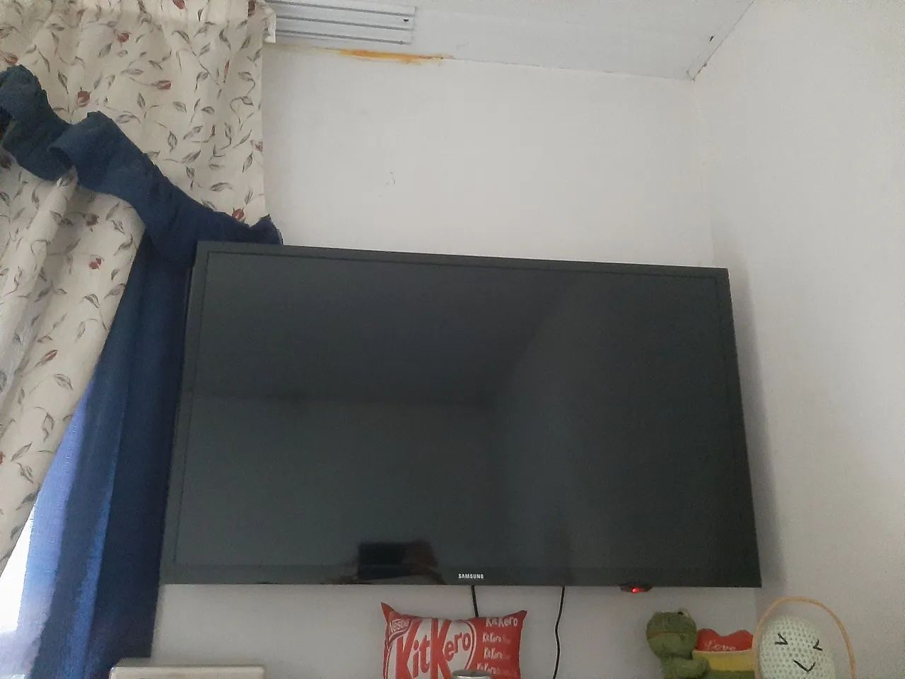 Vendo ou troco TV Smart Samsung 32