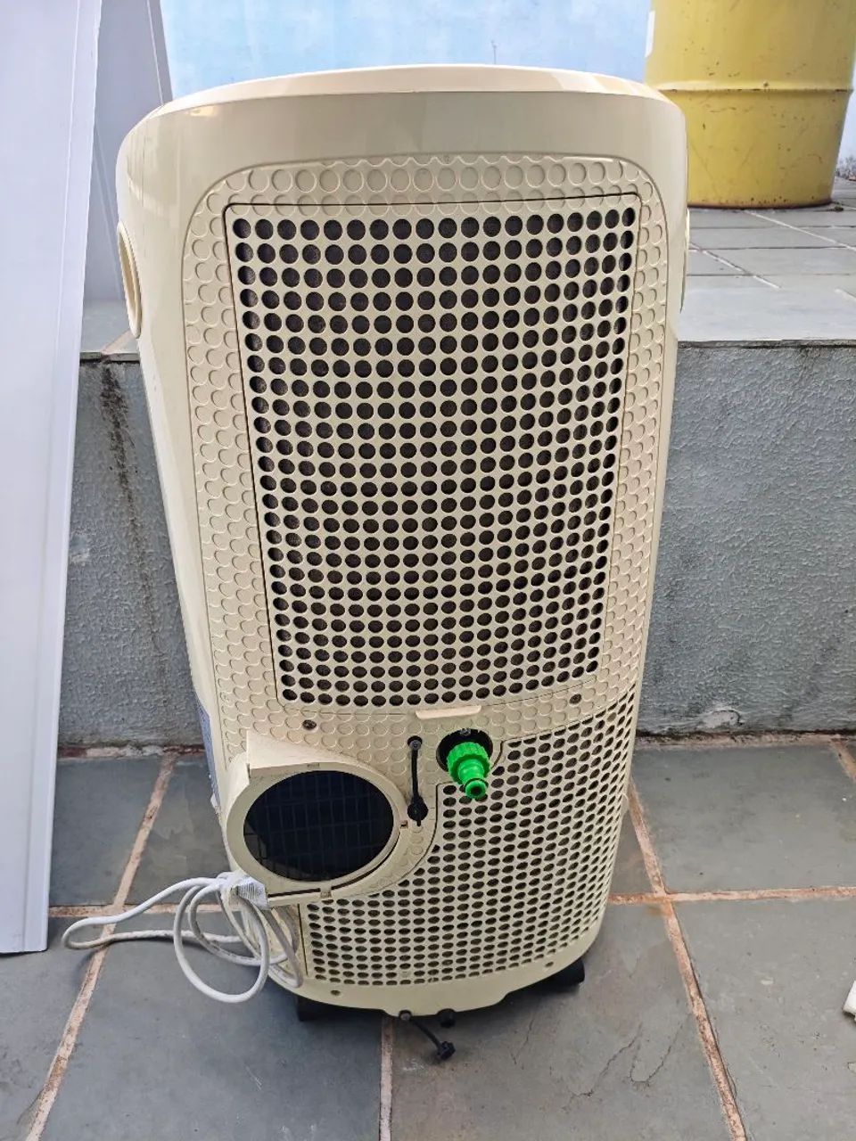 Ar condicionado portátil Midea 10500 BTUs 220v - Foto 4