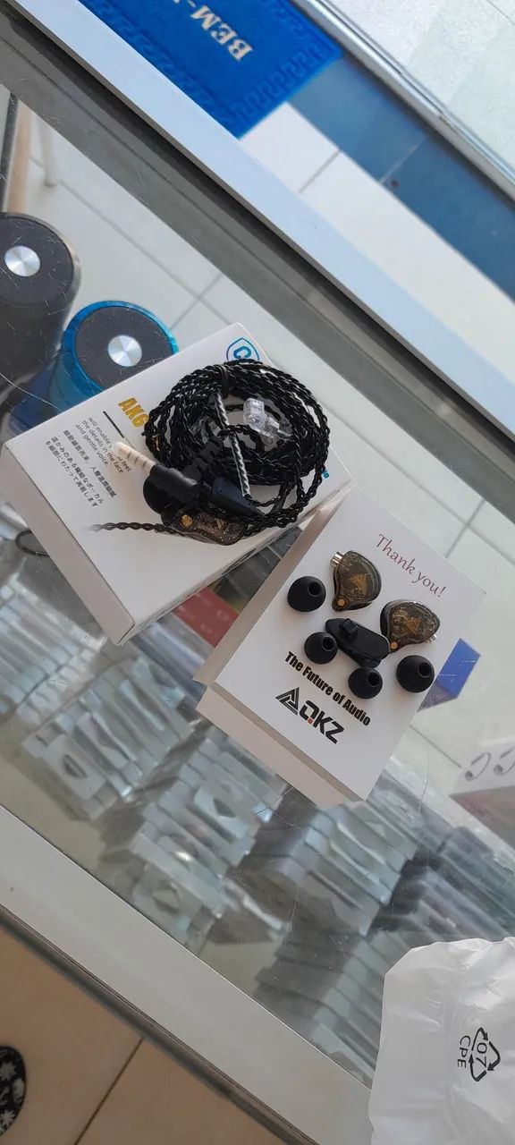 Fone intra-auricular ak6 Pro ( Nunca usado)