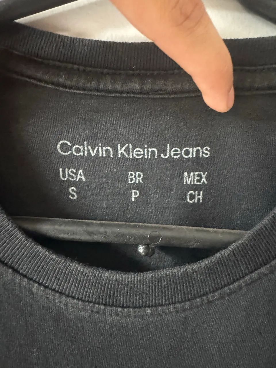 Camisa Calvin Klein Preta P - Foto 3