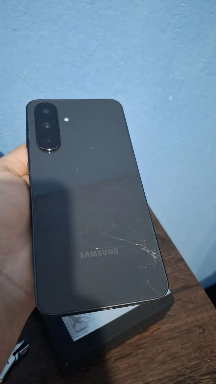 Sansung galaxy a36 