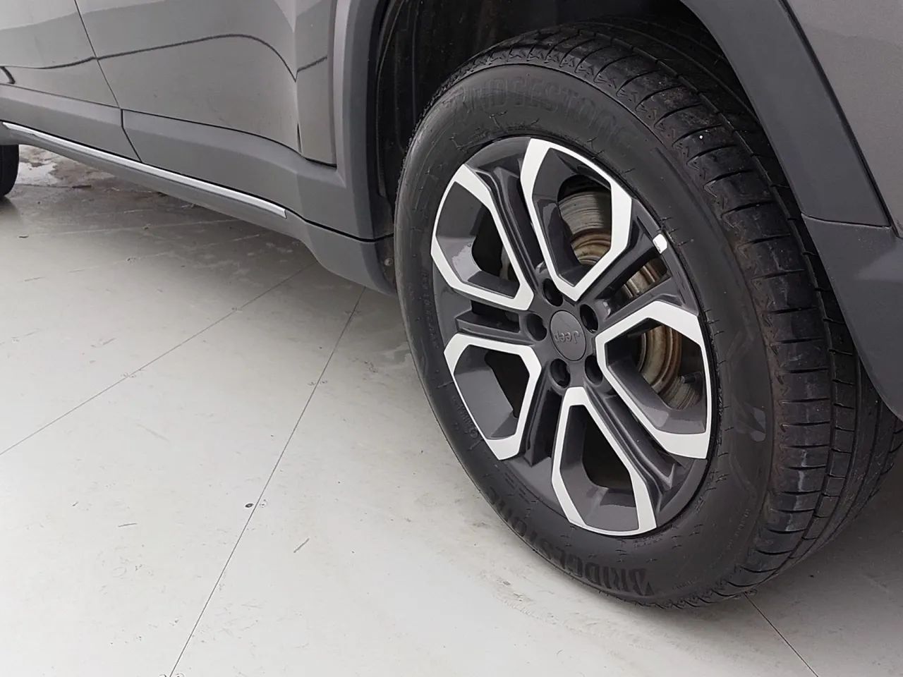 Jeep Commander Limited T270 1.3 TB Flex Aut., foto 12 de 18