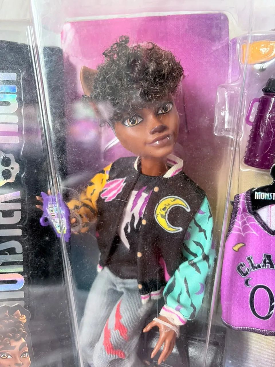 Clawd Wolf G3 Monster High Boneco