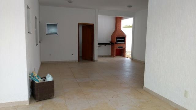 Samuel Pereira oferece: Casa Sobradinho RK 4 Suites Alto Padrão Churrasqueira Aceita troca - Foto 10