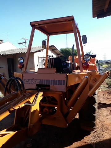 Retroescavadeira KASE 580 H 1994 - Foto 6