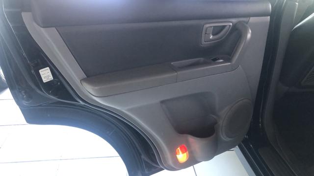 Sorento turbo Diesel Meganica ano 2006 com 140.000 km - Foto 10