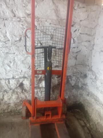 Empilhadeira hidráulica Usada - Foto 2