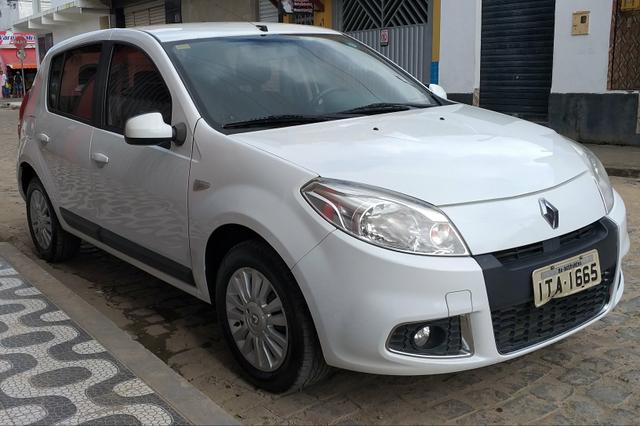 Sandero 1.6 automático em ótimo estado - Foto 2