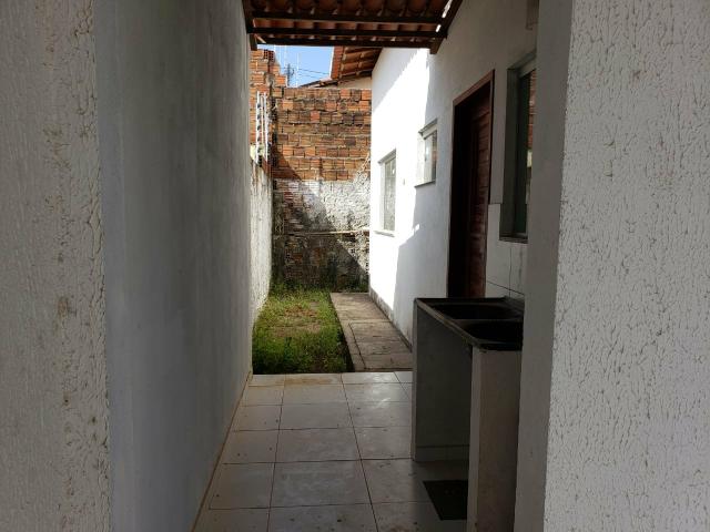 Casa no Cidade das Rosas, Rua das Azaleias - Foto 3