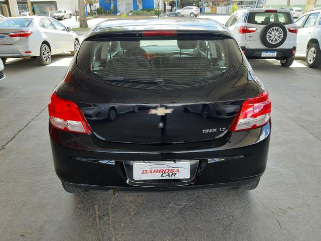 Onix lt 1.0 2013 - Foto 9