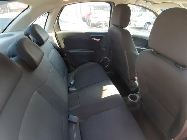 Grand Siena Attractive 1.0 2018 (Completão + Gnv) *48 x 919$ * Felipe !!!!! - Foto 5