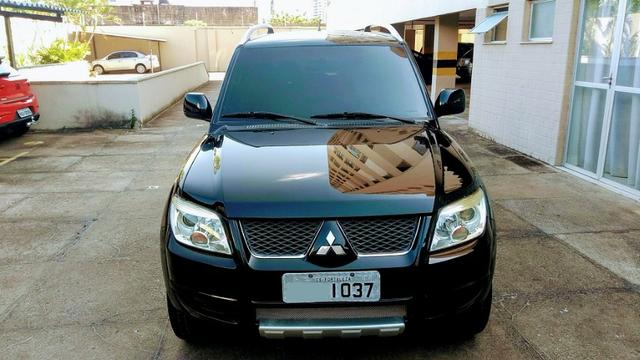 Pajero TR4 Aut 4X4 2012 Multimídia. Couro, Pneus Novos, Impecável, Sem detalhe - Foto 2